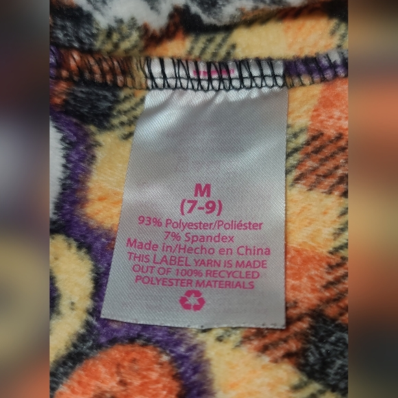 No Boundaries Halloween Boo Flannel Soft Leggings - Picture 4 of 4